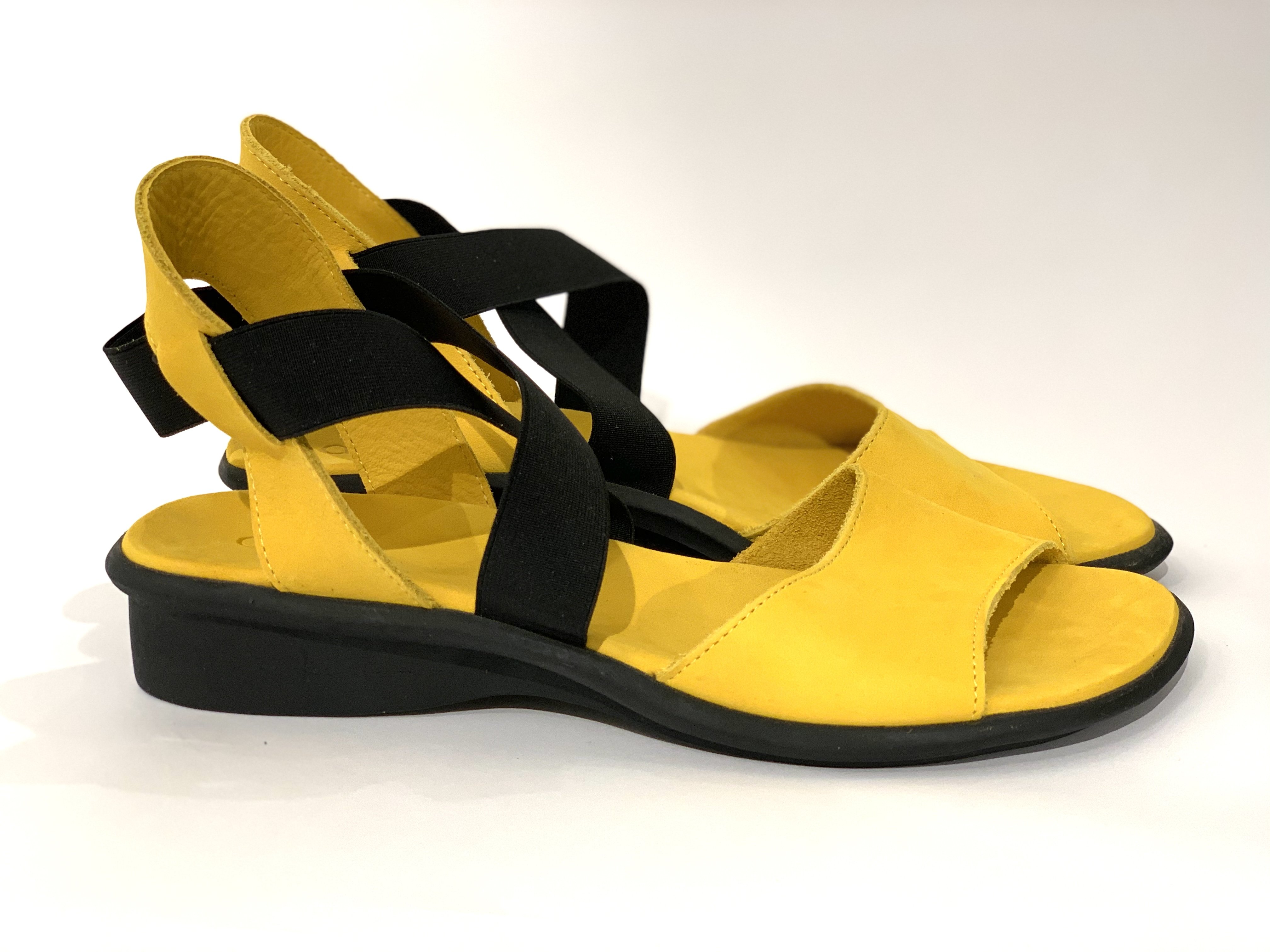 banner forklædning Skru ned Arche Satia, gul, sandal - Arche - Fiona sko